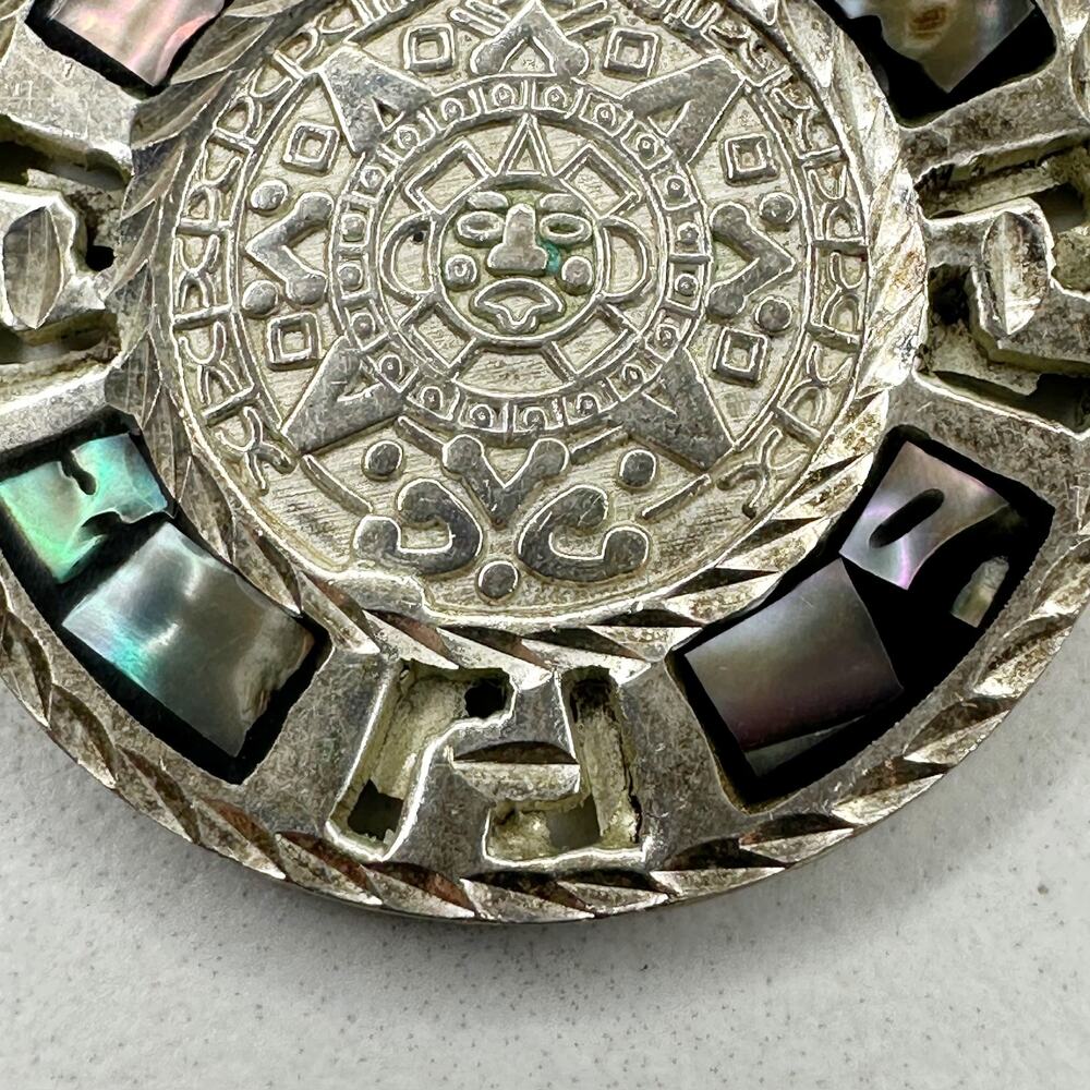 Vintage Sterling Silver 925 Reversible Mayan Calendar Inlay Pendant ✨ - Picture 12 of 12